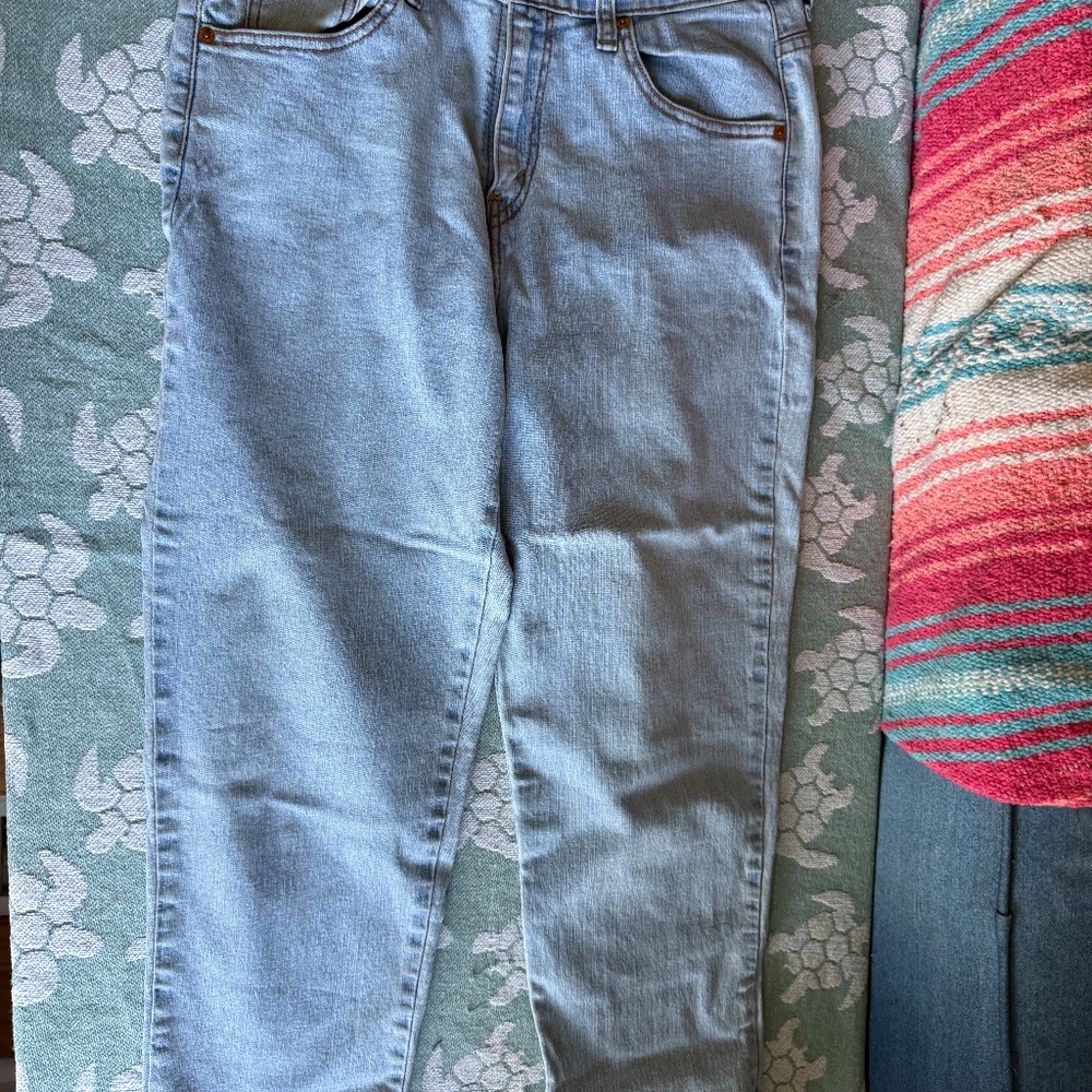 Levi Classic Slim Capris Size 10 Jeans - Picture 6 of 11